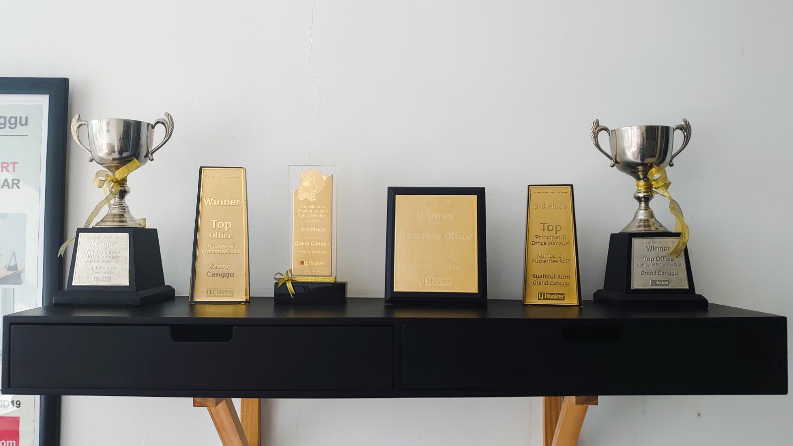 AWARD 3