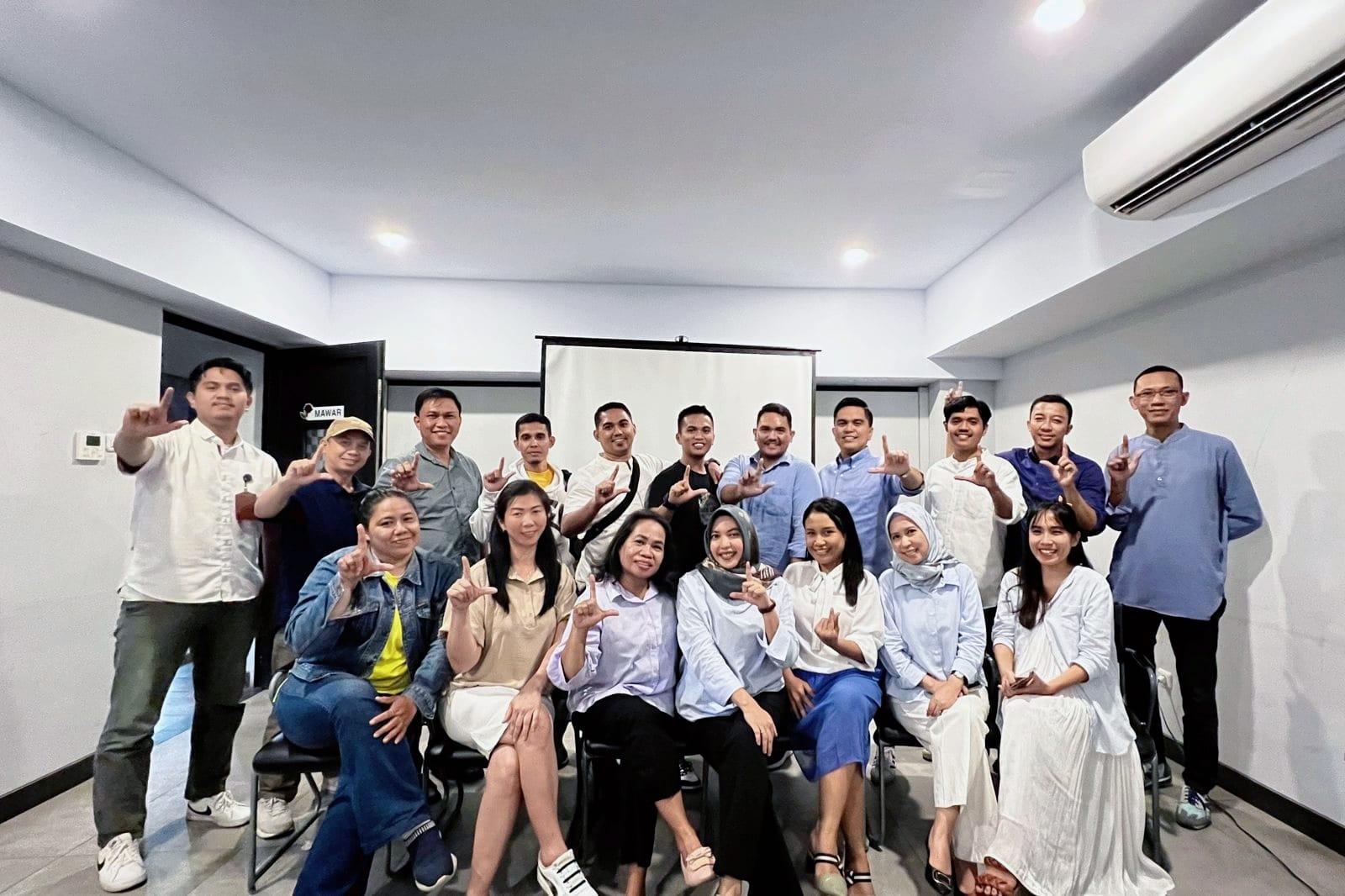 KONSULTANT PROPERTI LJHOOKER PANAKKUKANG