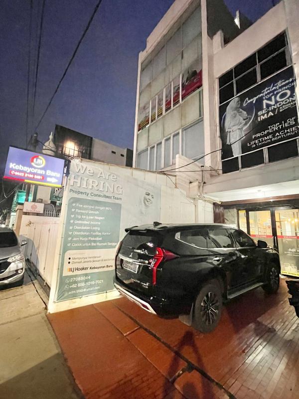 LJH Realty Kebayoran Baru