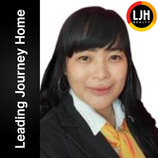 Widya Wira Sari photo