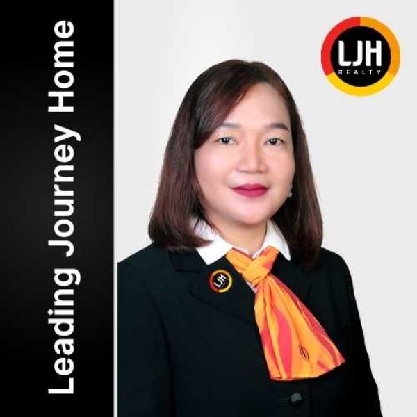 Diyani Saraswati photo