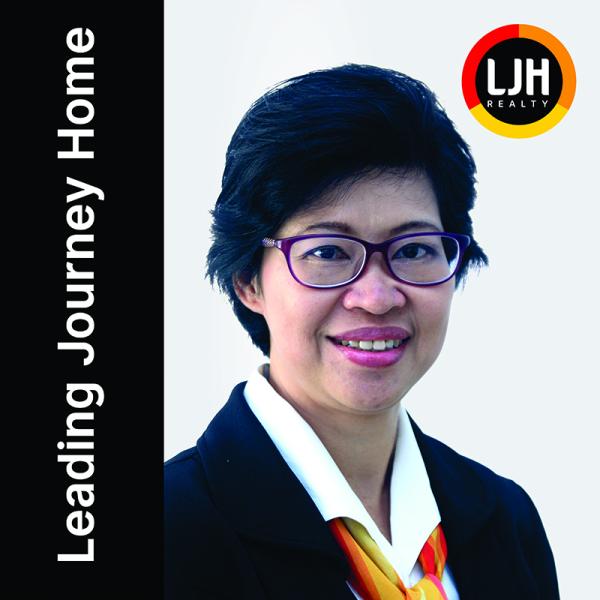 Debbie Permata Sari photo