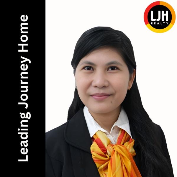 Deni Setyaningsih photo