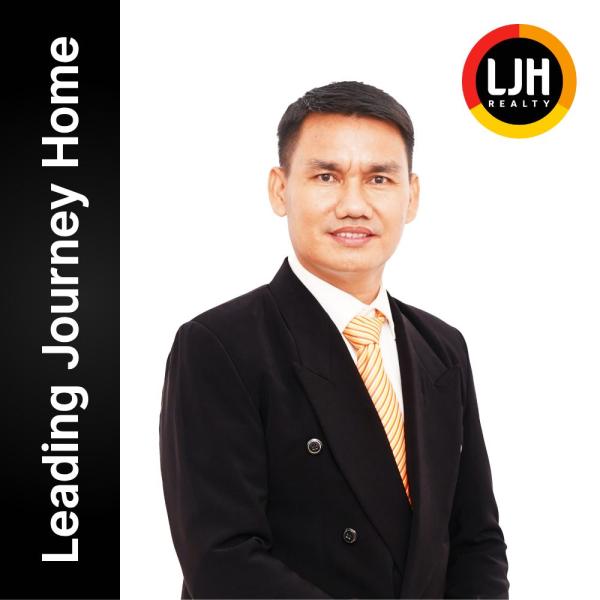 Rohman Hasiholan Sinaga photo